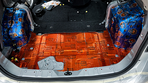 Виброизоляция багажника Джетур X70 Плюс